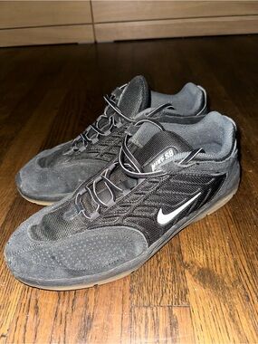 Nike SB Vertebrae Black/Gum